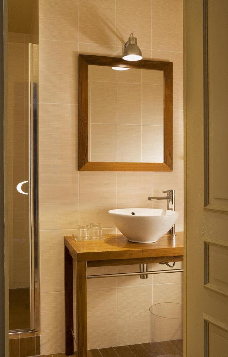 Hotel De France Angerville  Экстерьер фото