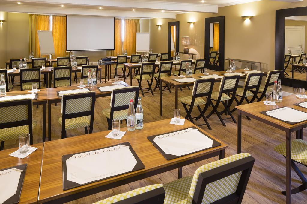 Hotel De France Angerville  Экстерьер фото