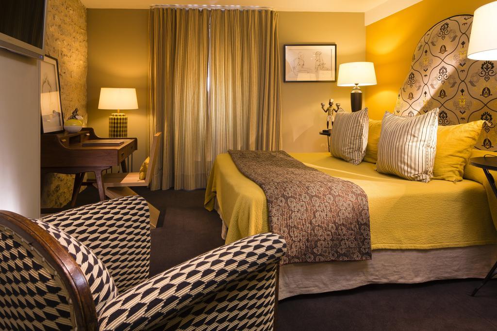 Hotel De France Angerville  Экстерьер фото